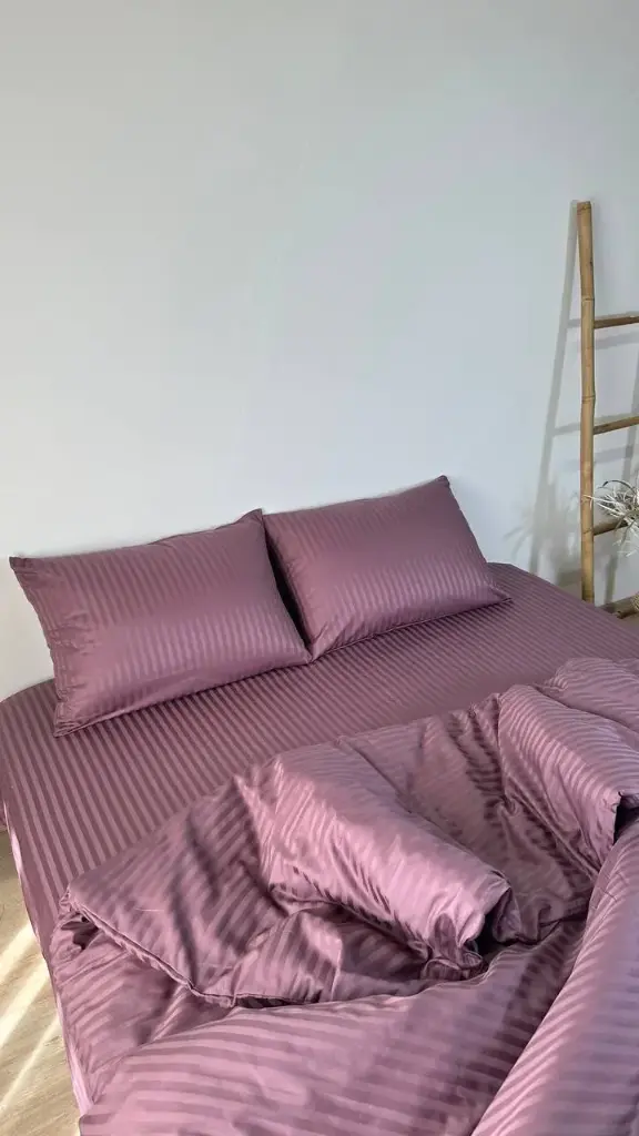 Страйп Сатин виноград